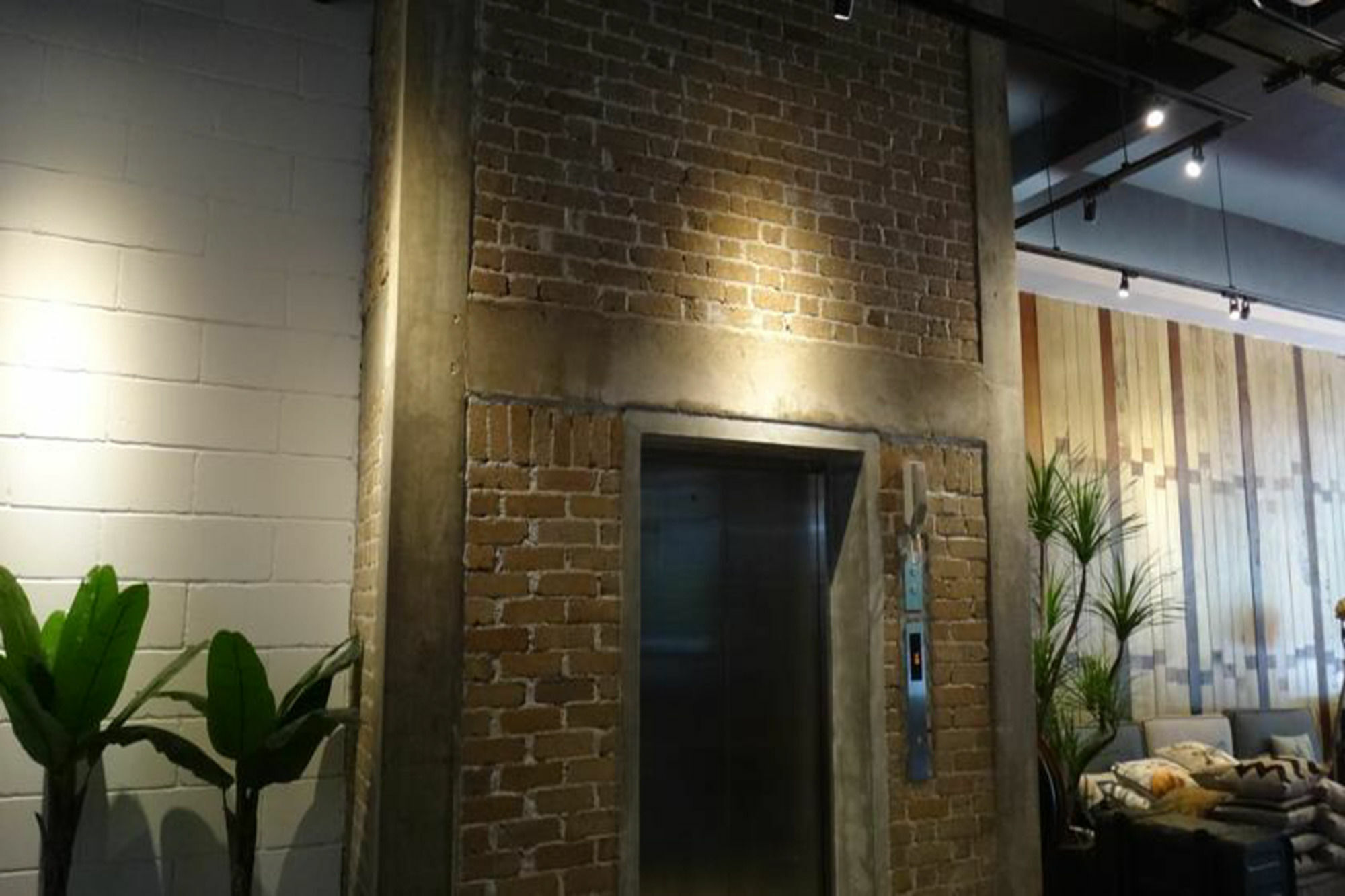 怡保默顿酒店 外观 照片